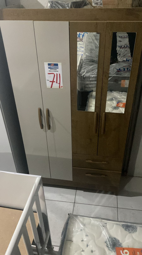 Guarda roupas novo para vender